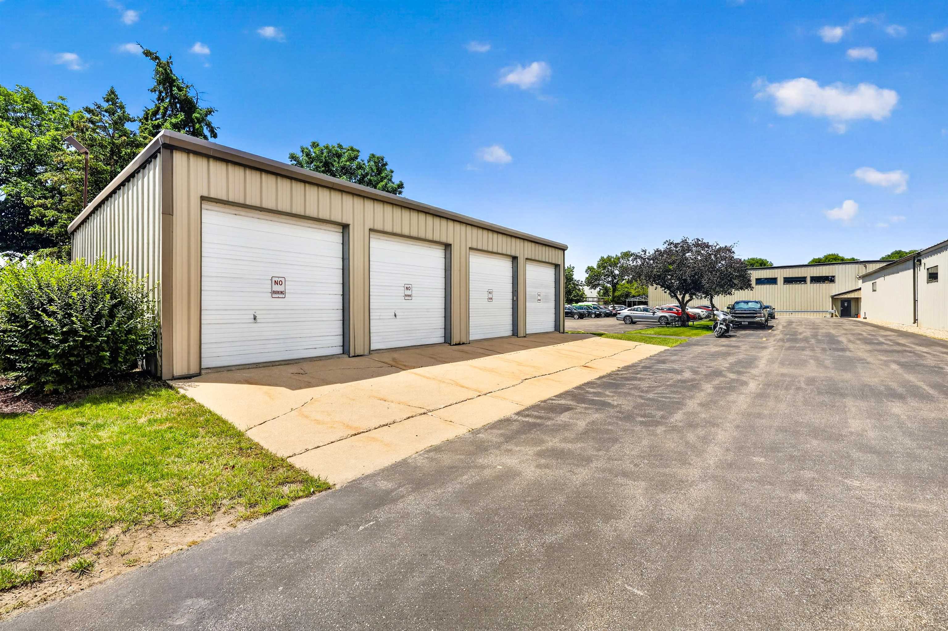 2410 Parview Road