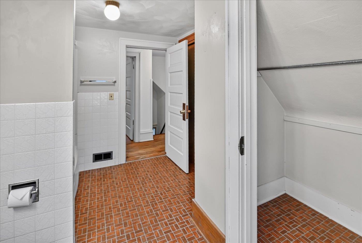 106 S 8th Street
