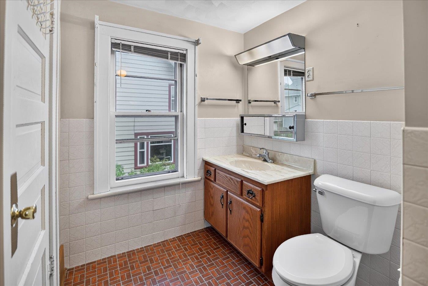 106 S 8th Street