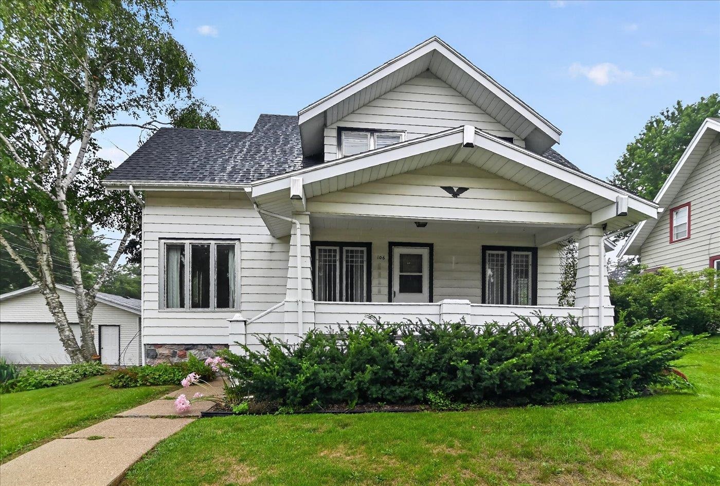 106 S 8th Street