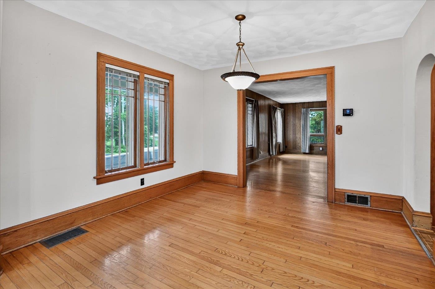 106 S 8th Street