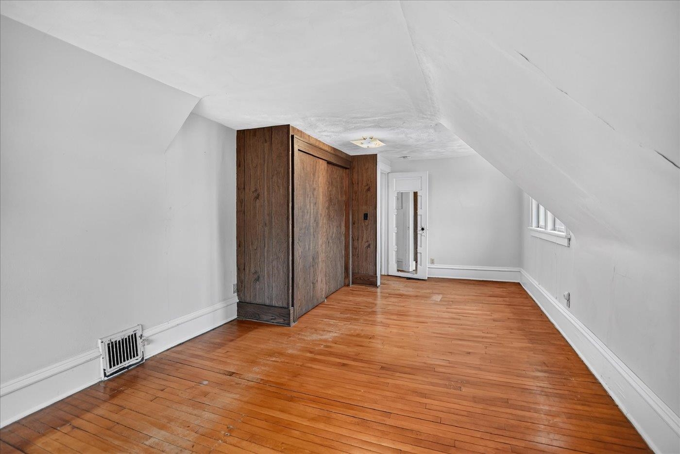 106 S 8th Street