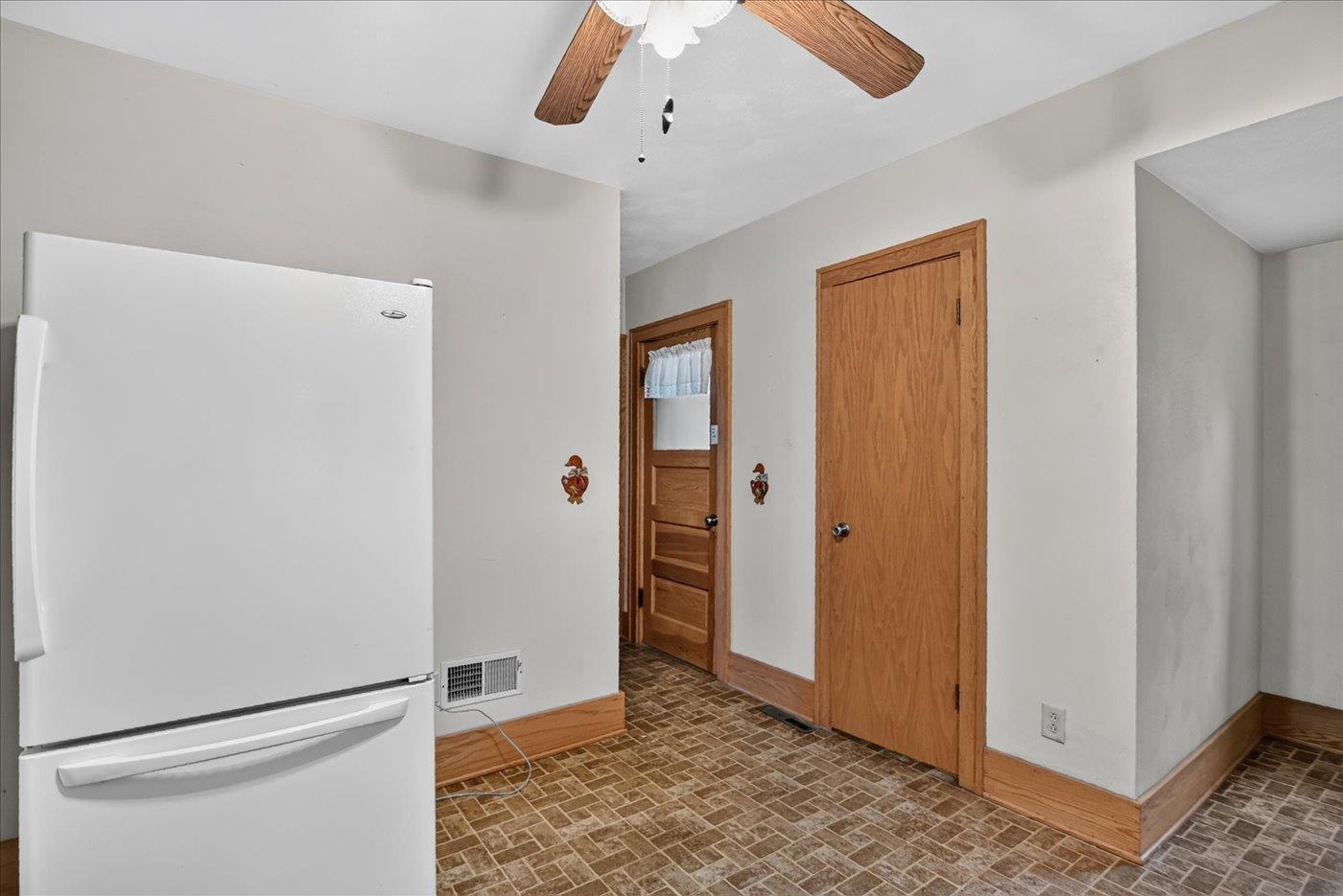 106 S 8th Street