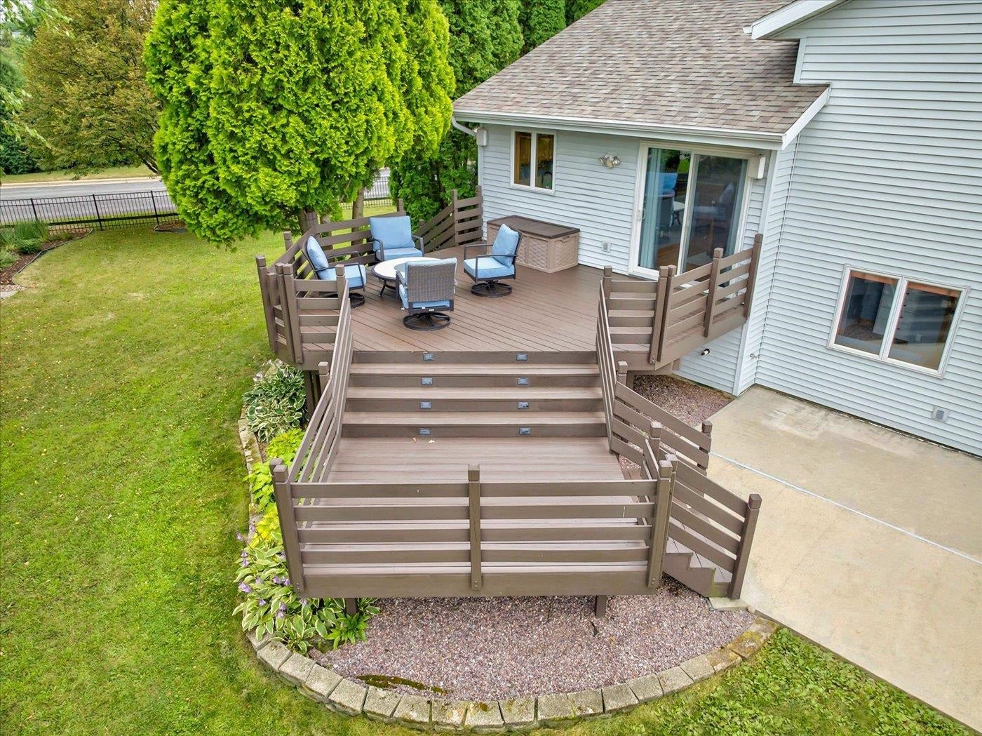 5117 Leanne Lane