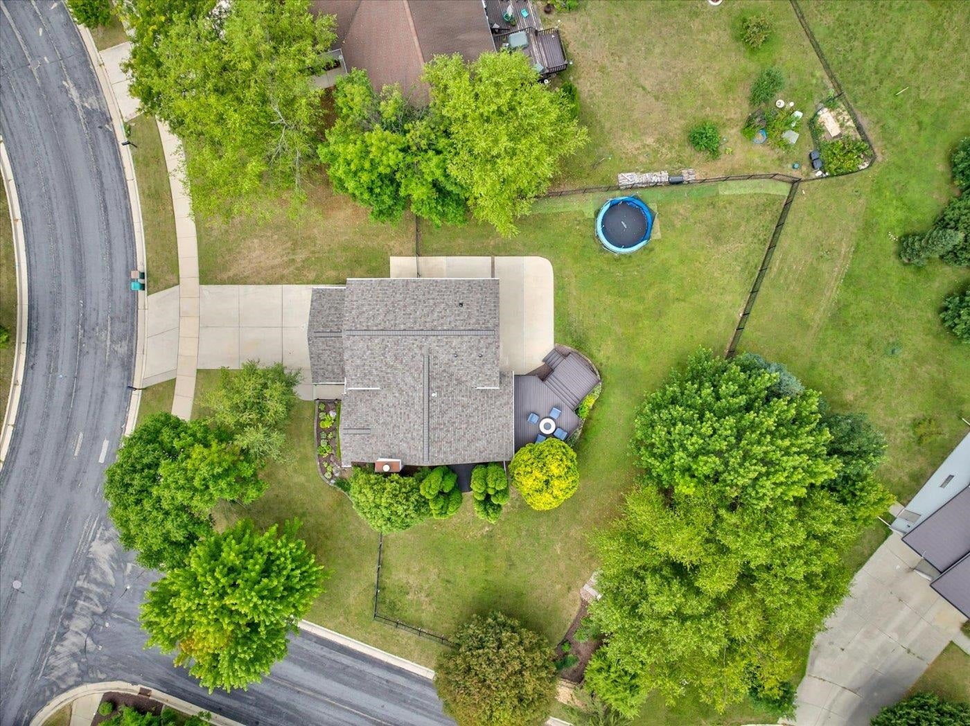 5117 Leanne Lane