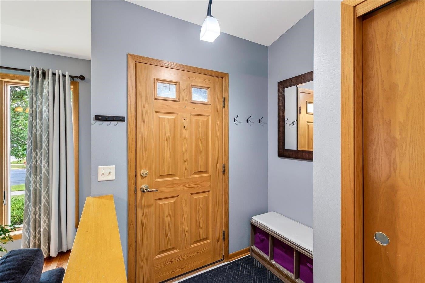 5117 Leanne Lane