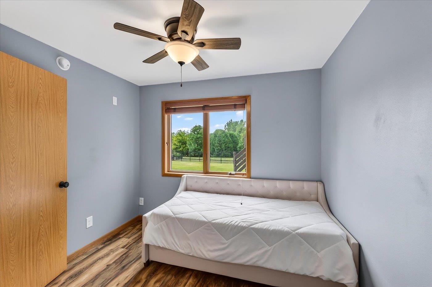 5117 Leanne Lane