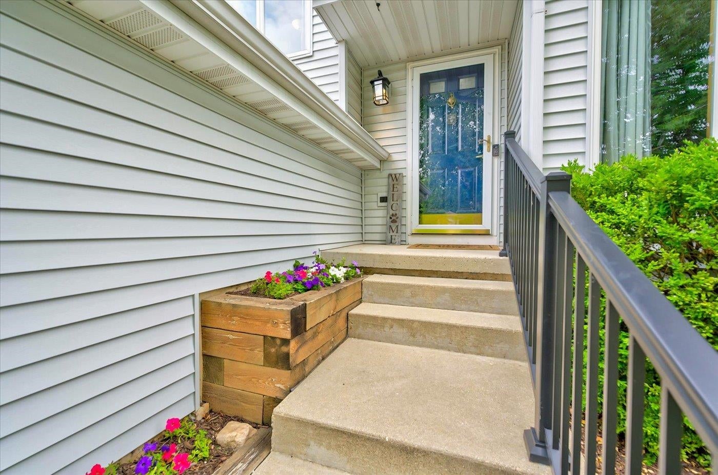 5117 Leanne Lane