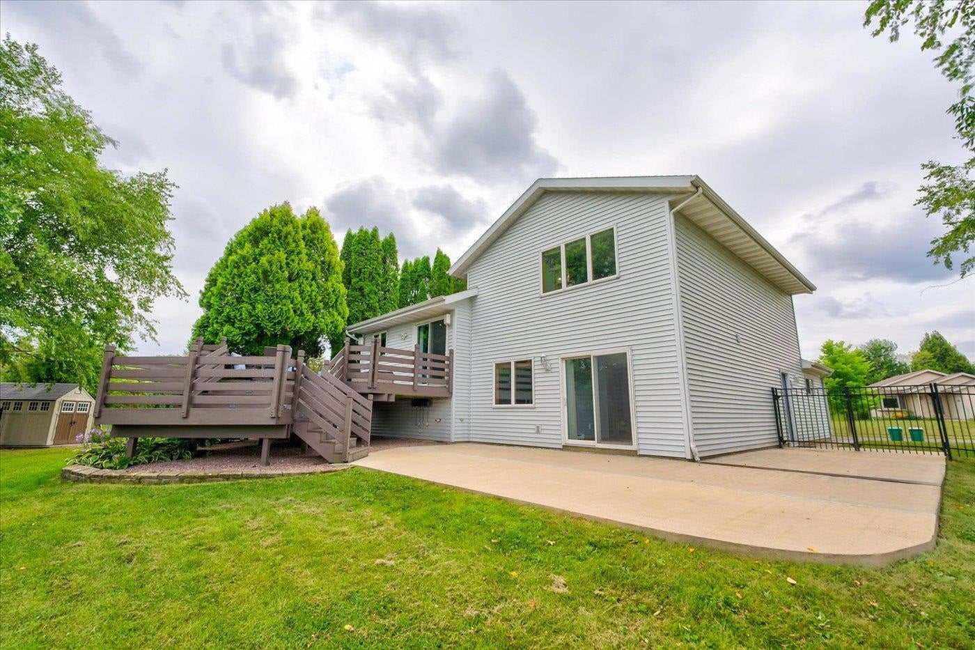 5117 Leanne Lane