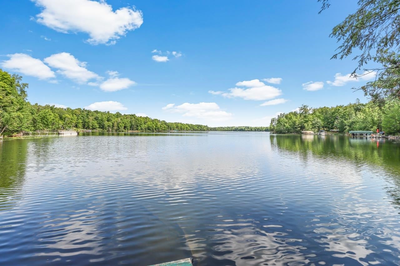 7067 Island View Road