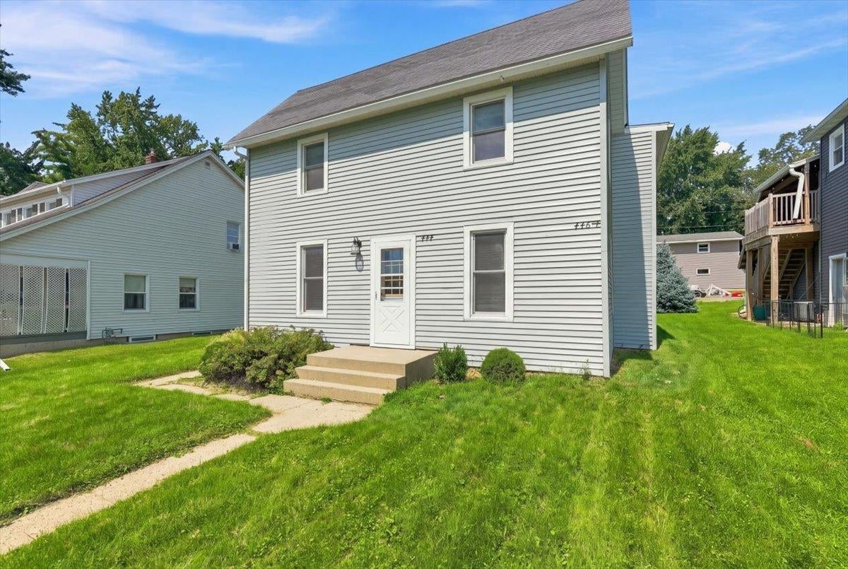 444-446 E Holum Street