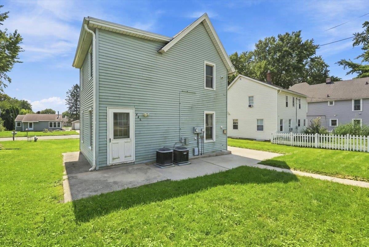 444-446 E Holum Street
