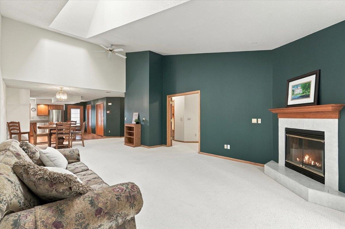 5383 Mariners Cove Drive Unit: 414