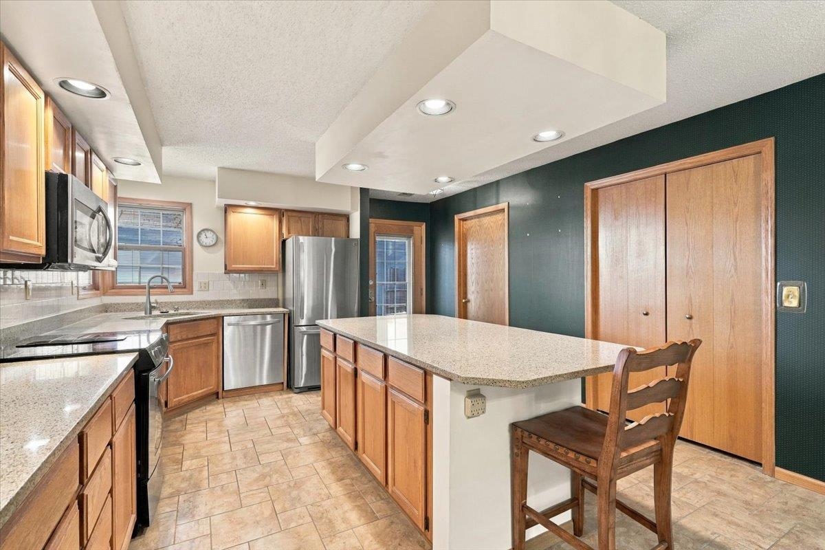 5383 Mariners Cove Drive Unit: 414