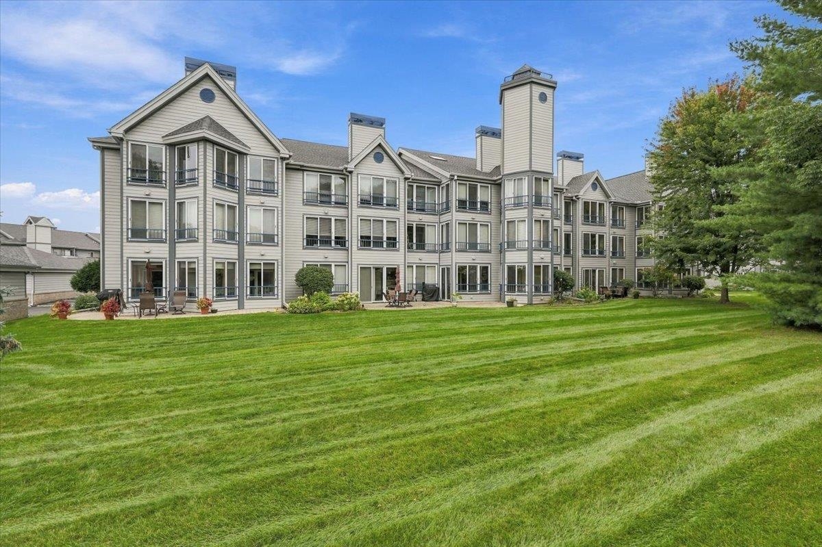 5383 Mariners Cove Drive Unit: 414