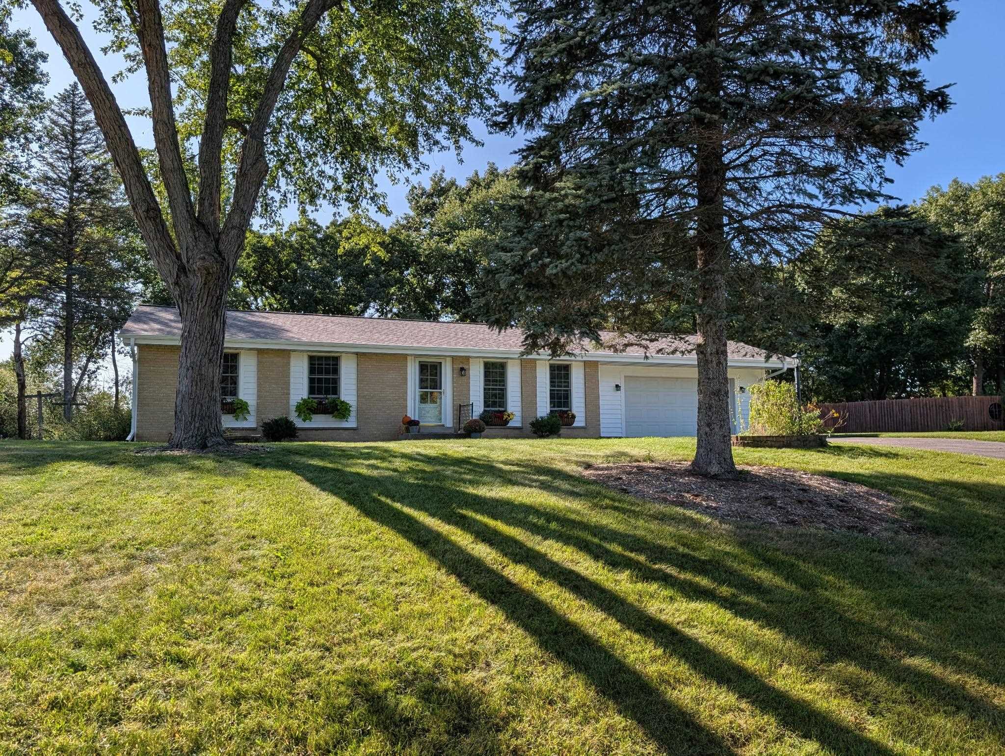 S15W37243 Willow Springs Drive