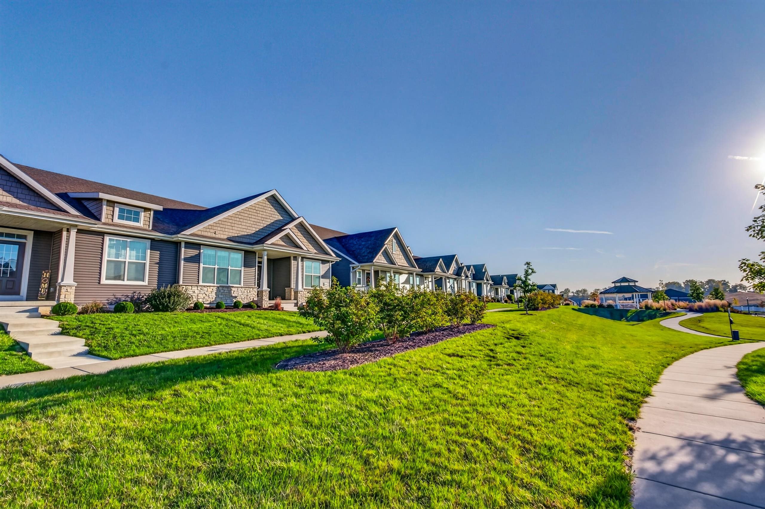 662 Hillcrest Drive