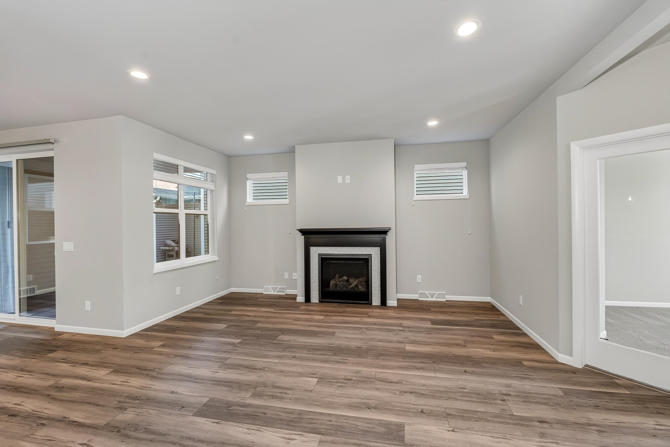 662 Hillcrest Drive