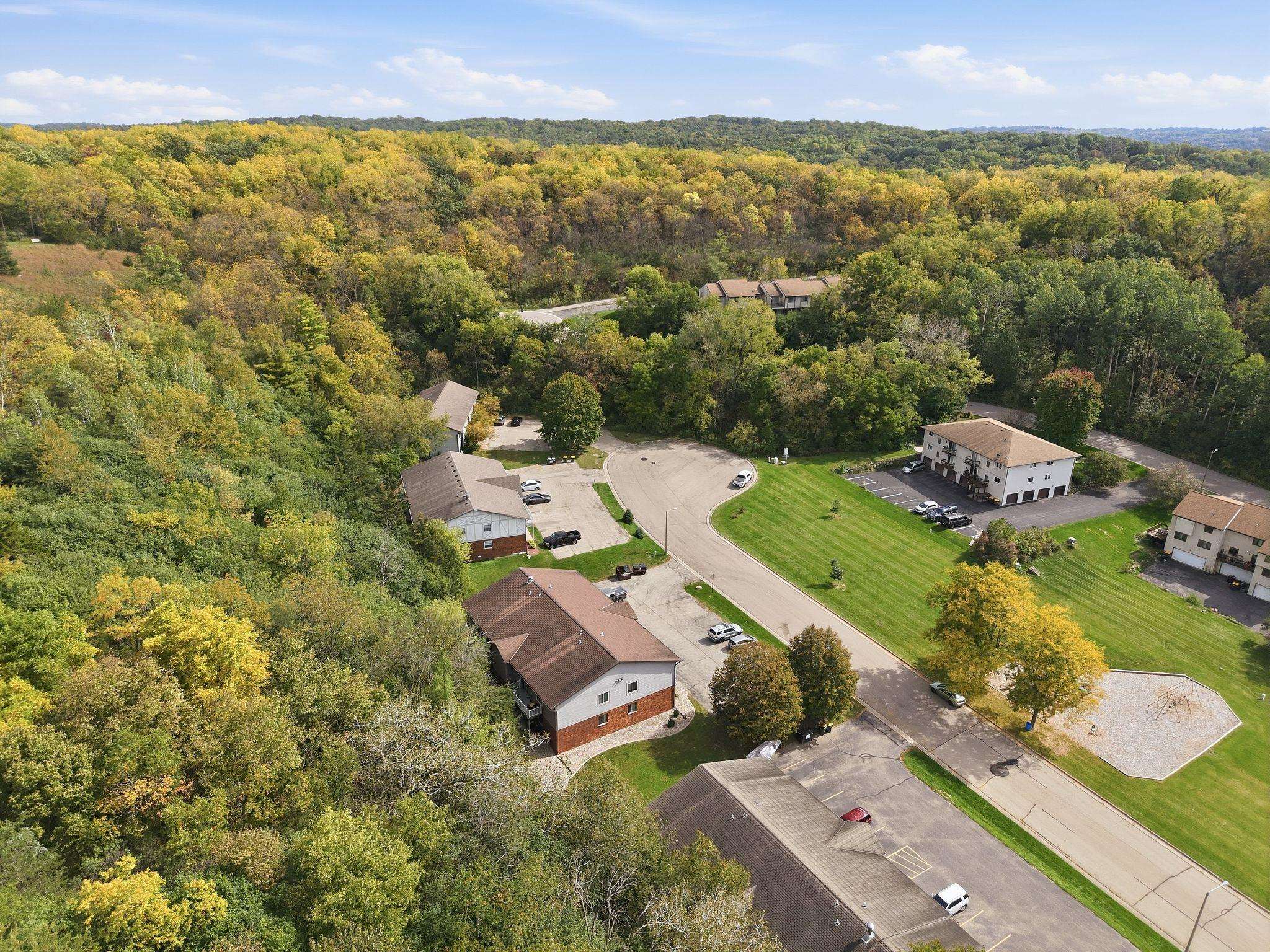 2717 Westview Court