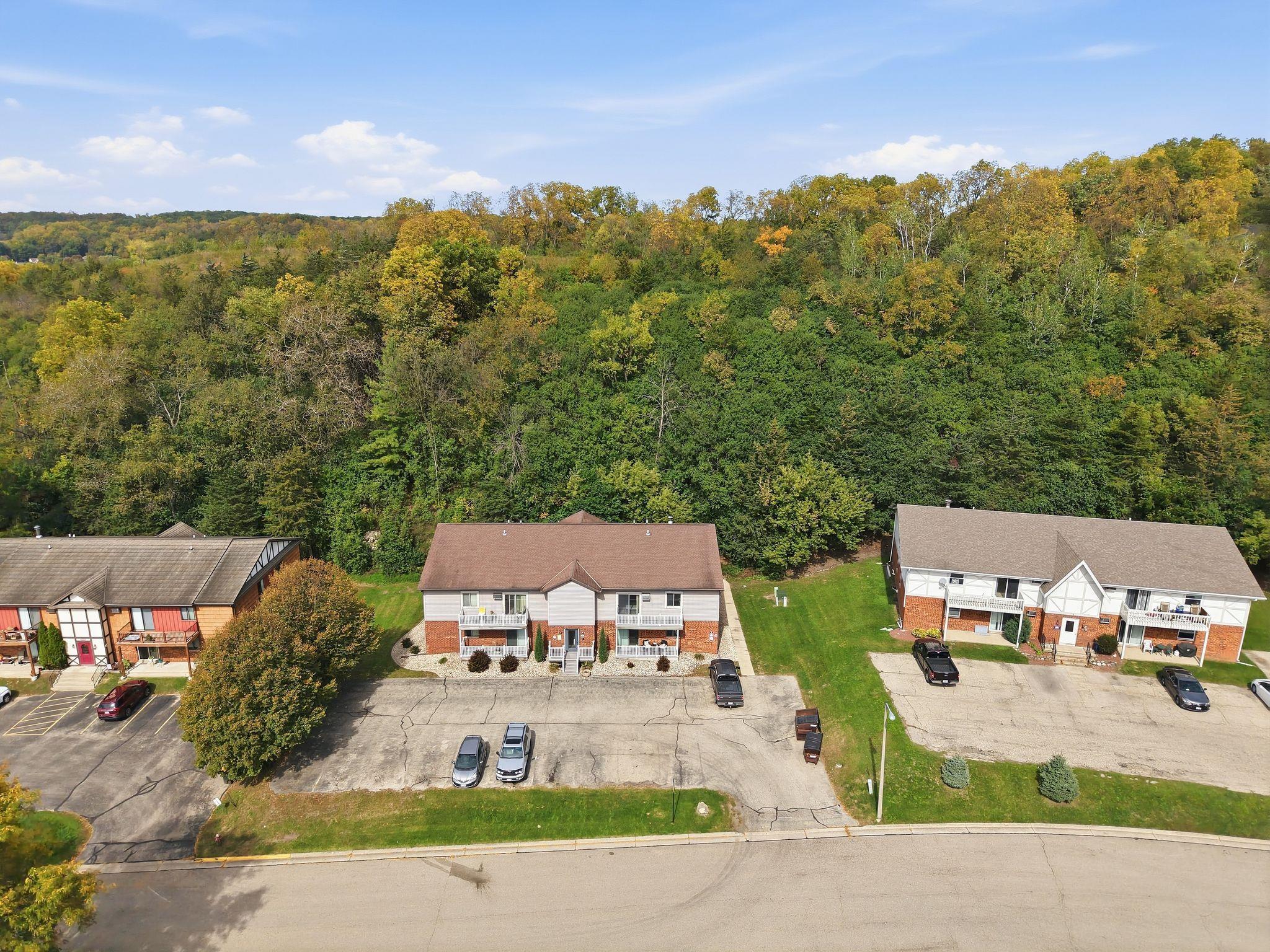 2717 Westview Court