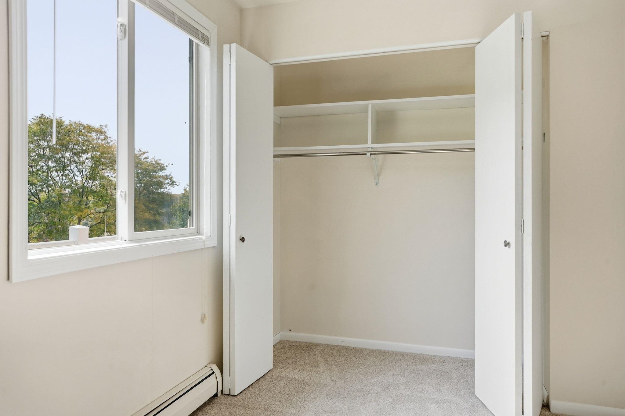 2717 Westview Court