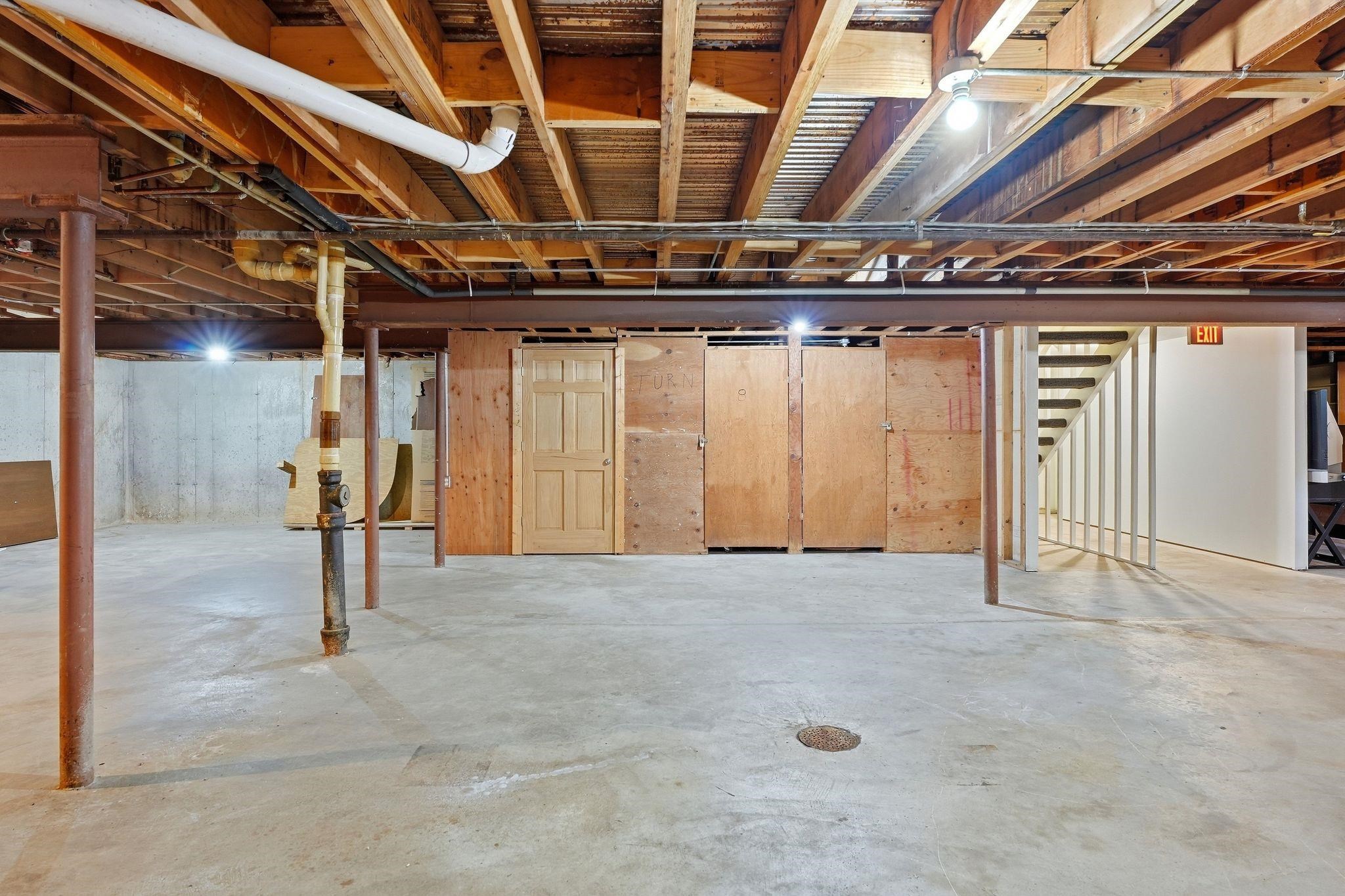 2717 Westview Court