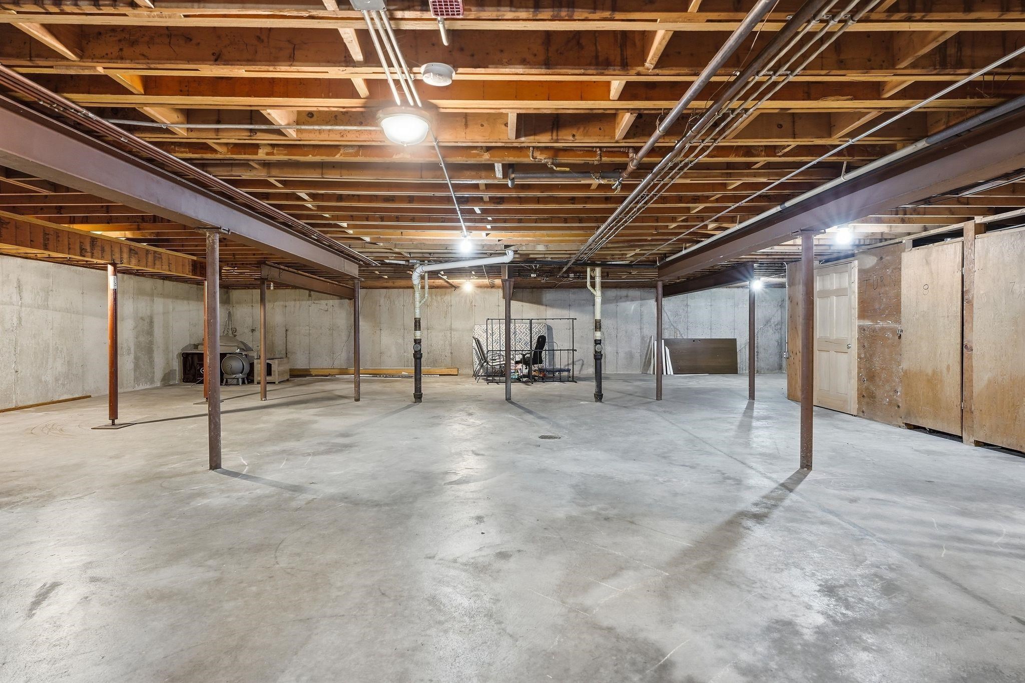 2717 Westview Court