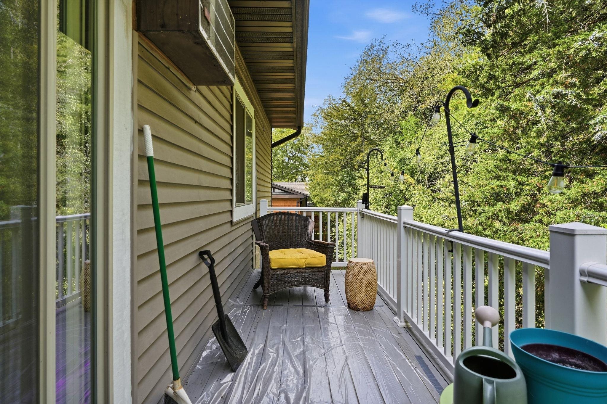 2717 Westview Court