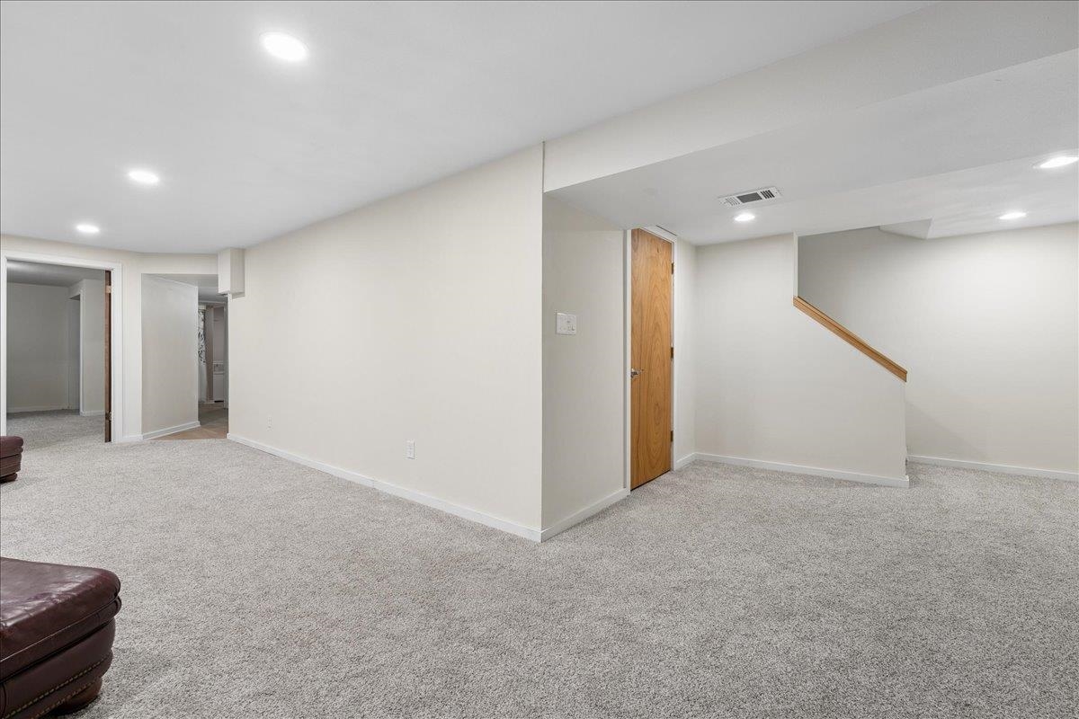 431 Thomas Court