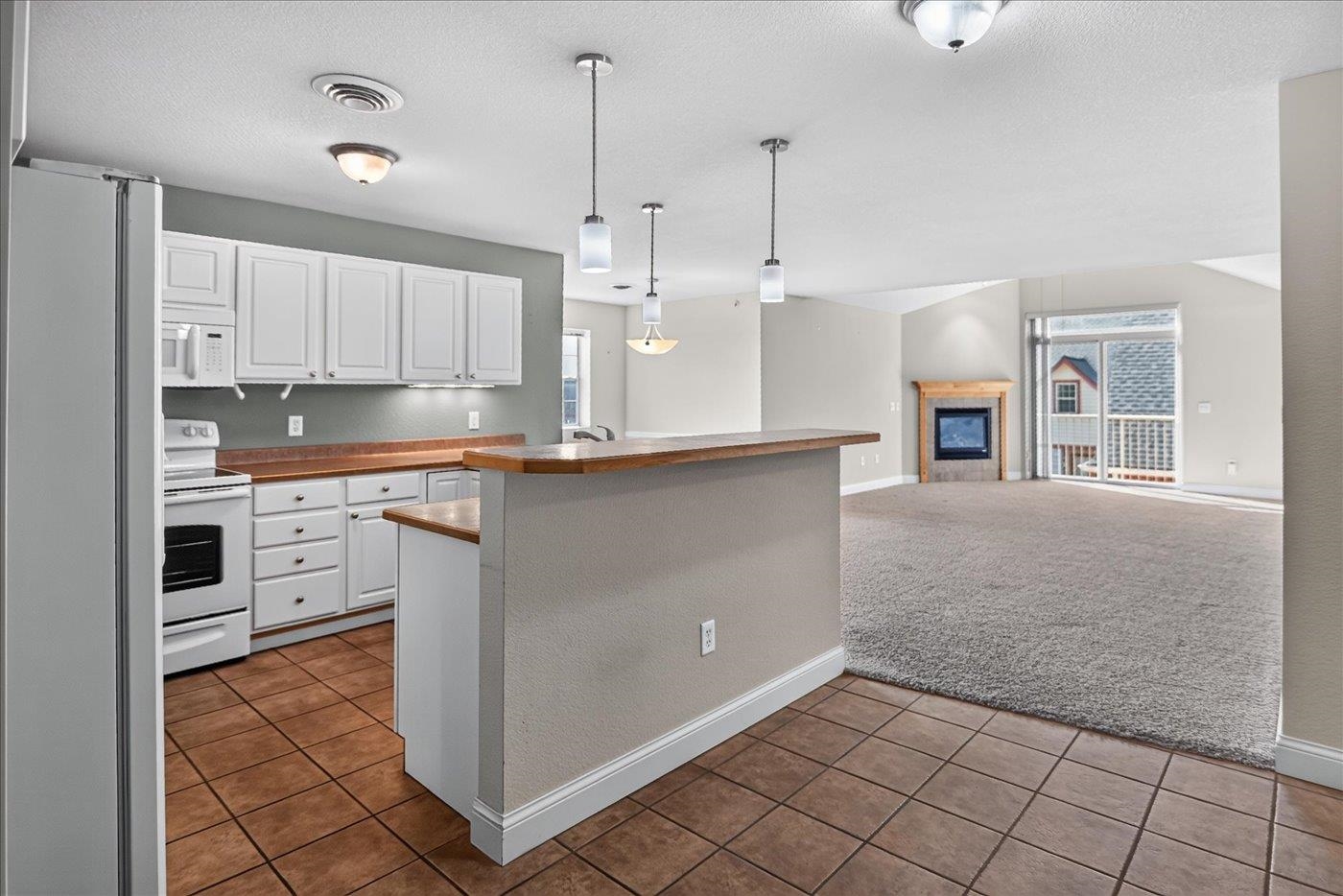 955 Liberty Boulevard Unit: 306