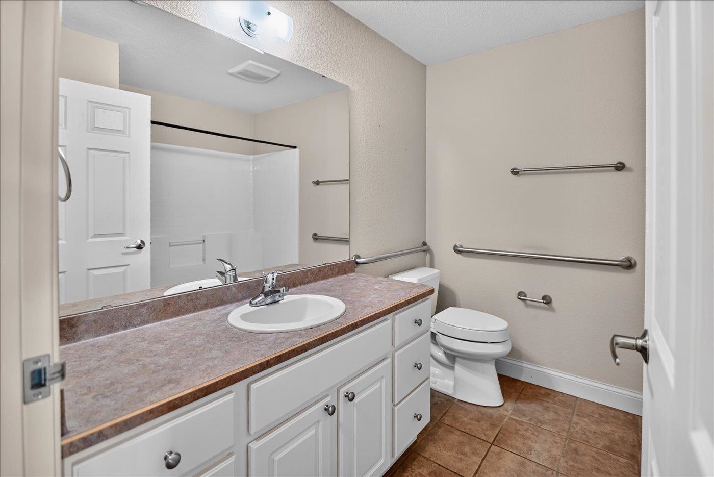 955 Liberty Boulevard Unit: 306