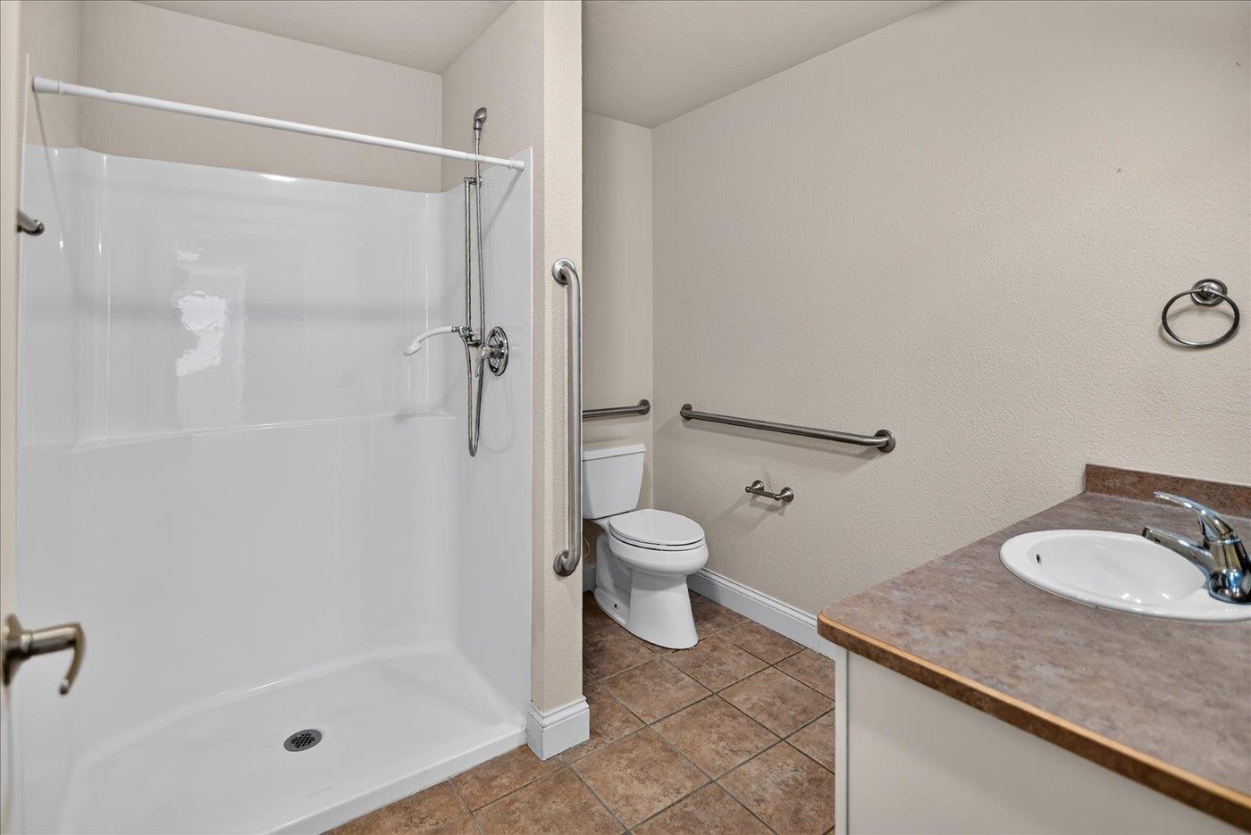 955 Liberty Boulevard Unit: 306
