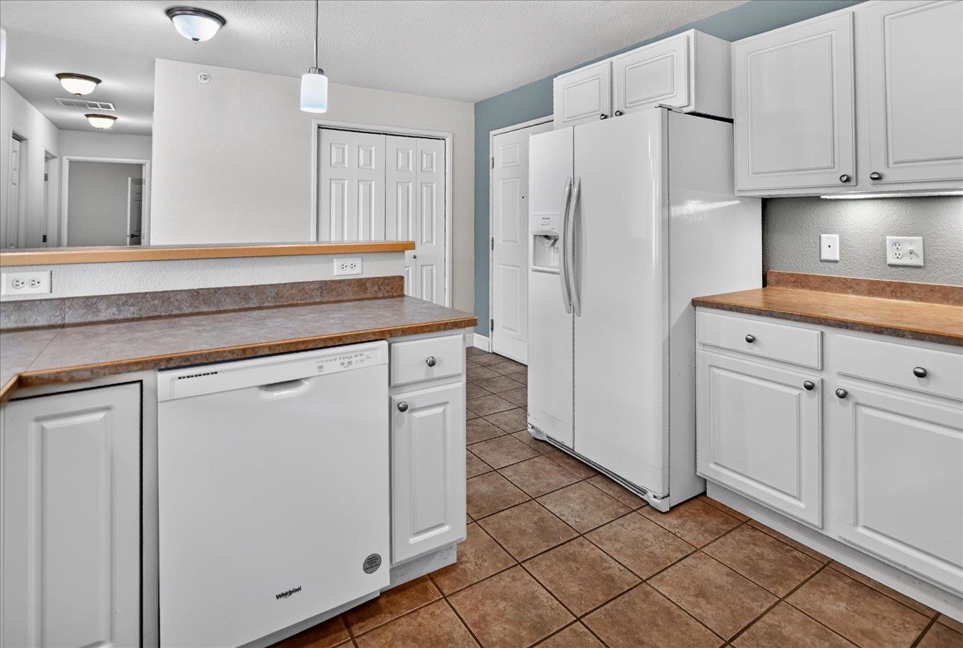 955 Liberty Boulevard Unit: 306