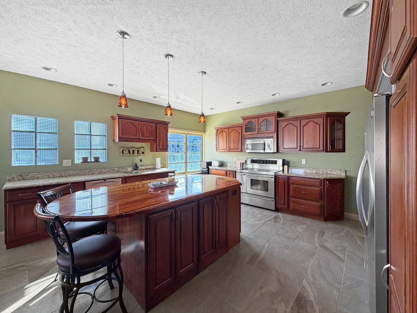 222 W Exchange Street