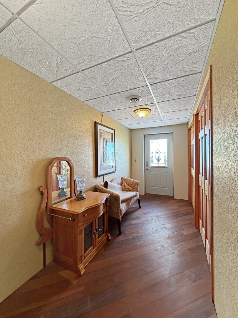 222 W Exchange Street