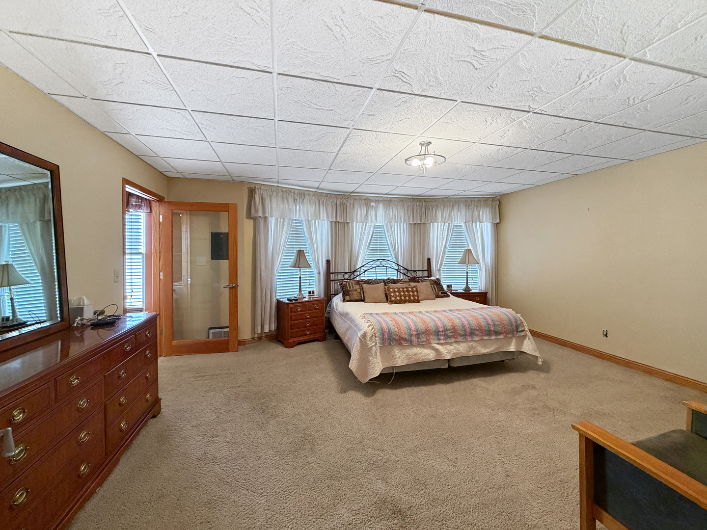 222 W Exchange Street