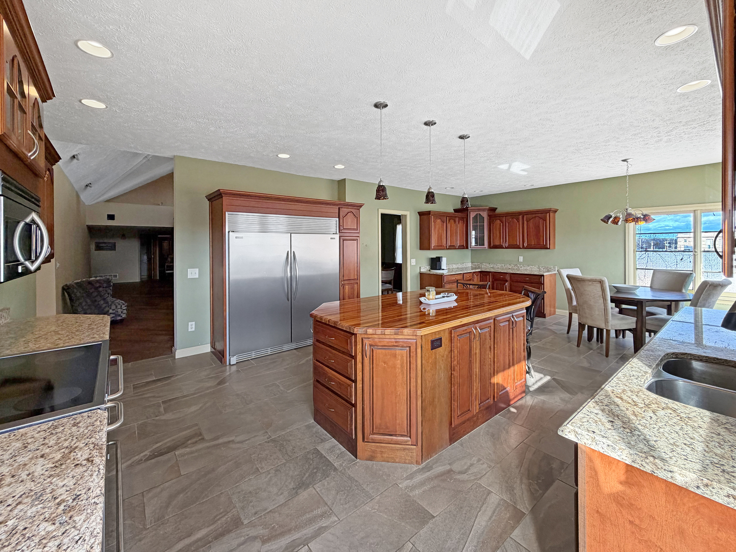 222 W Exchange Street