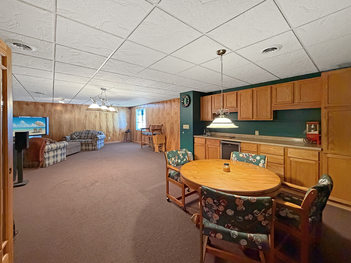 222 W Exchange Street