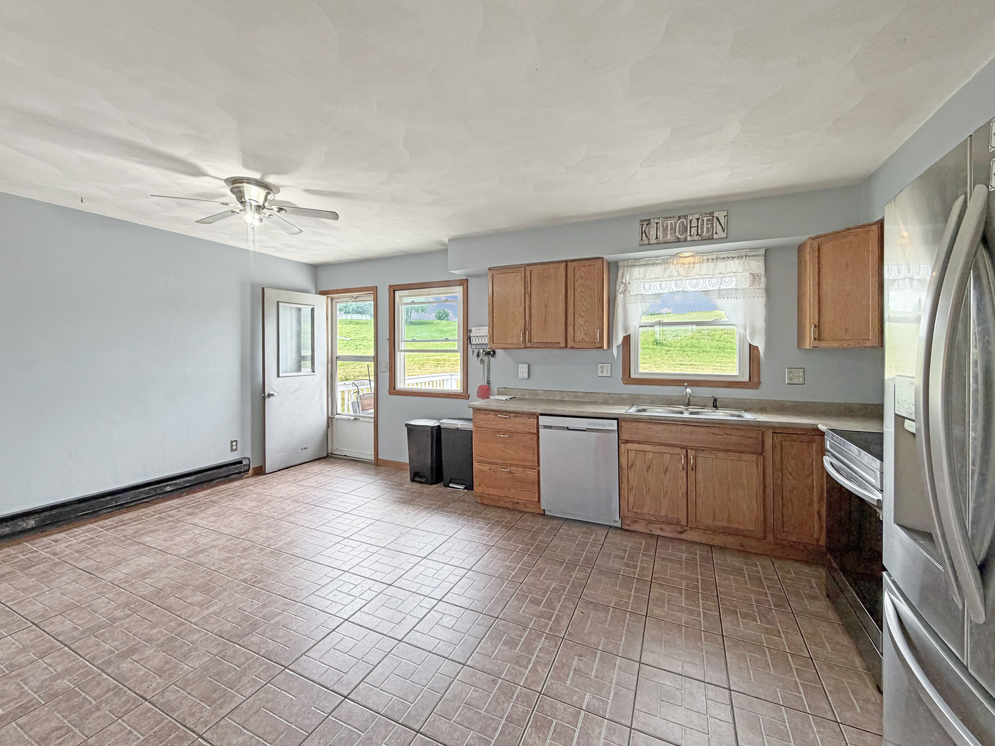 2508 Lundgren Road