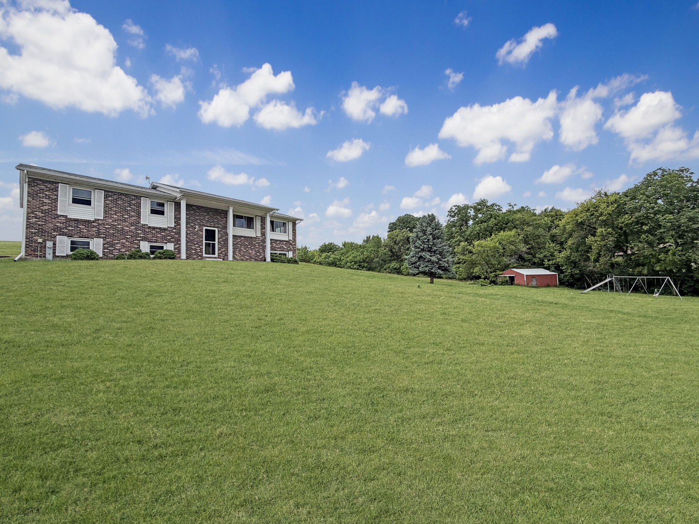 2508 Lundgren Road