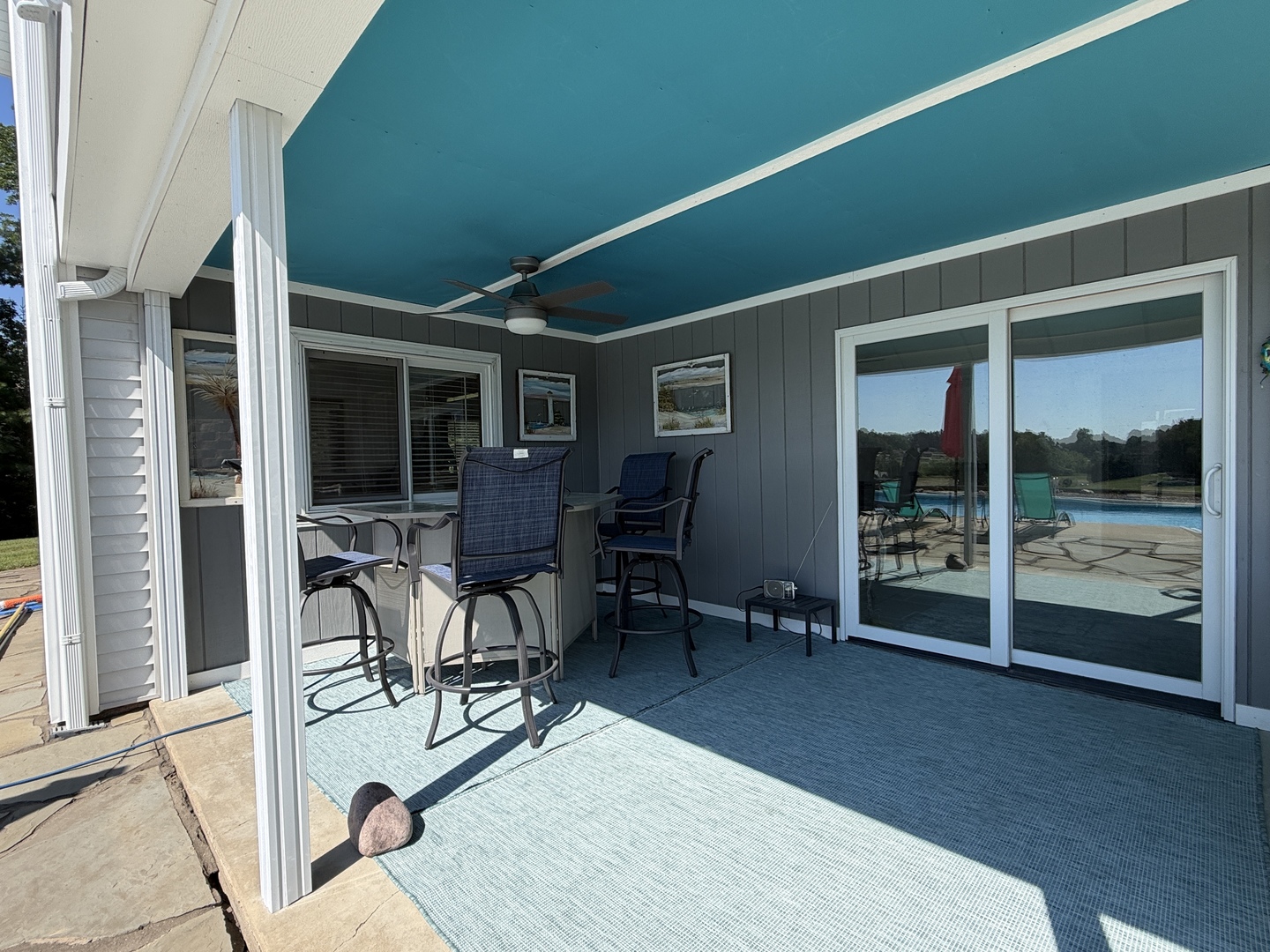 1954 Delmar Drive