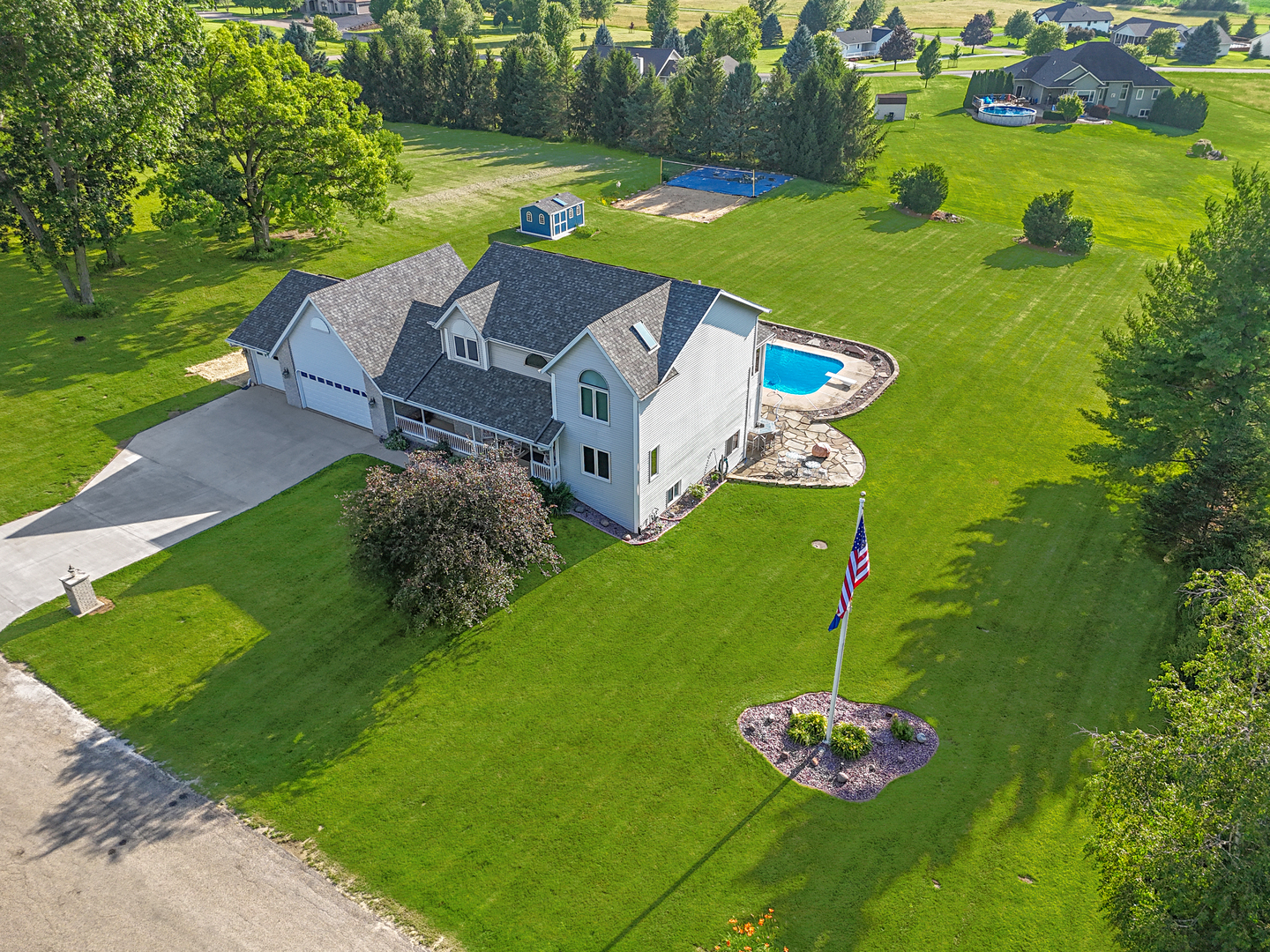 1954 Delmar Drive