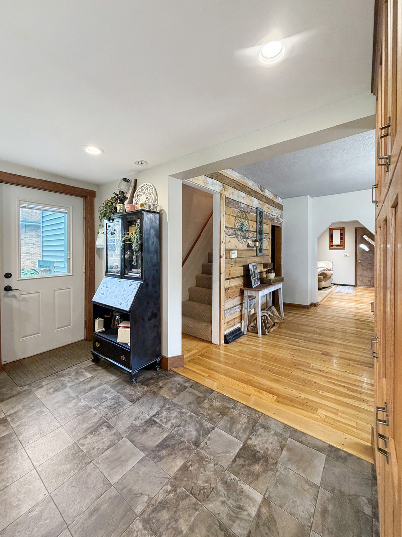 204 W Pearl Street