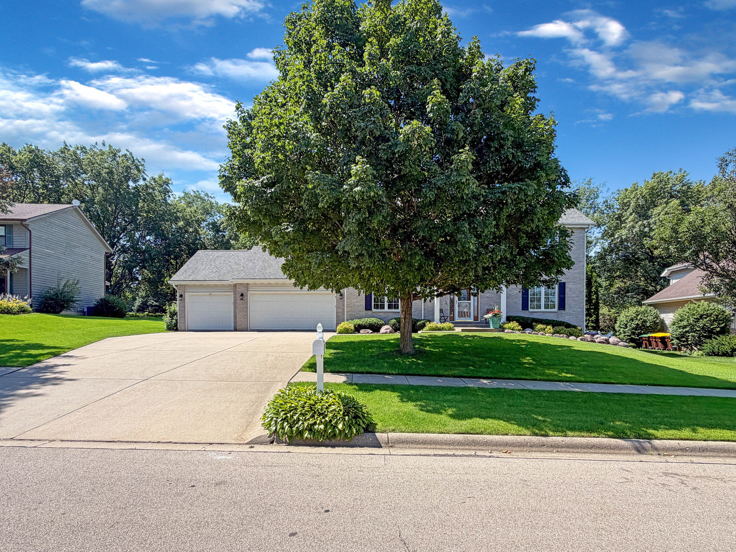 3005 Countryside Lane