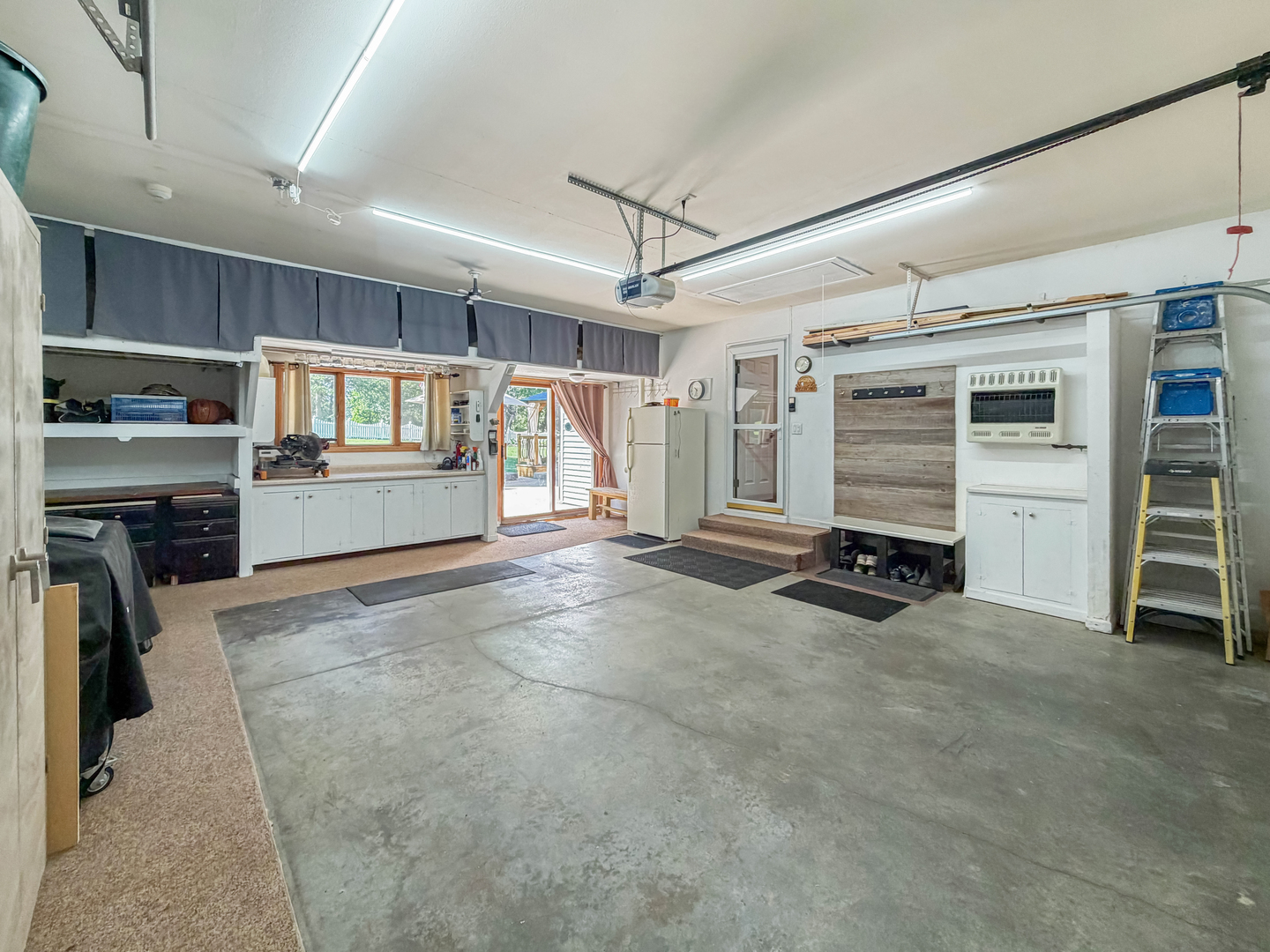 3005 Countryside Lane