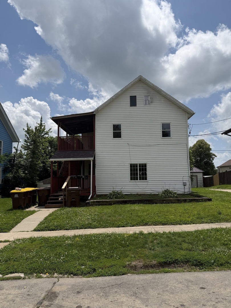 609 W Pleasant Street