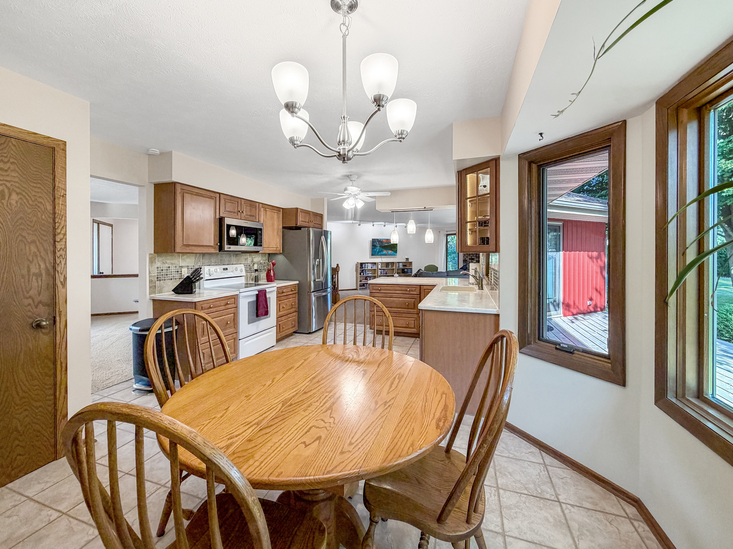 829 Sutton Place