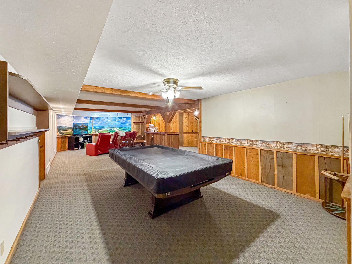 829 Sutton Place