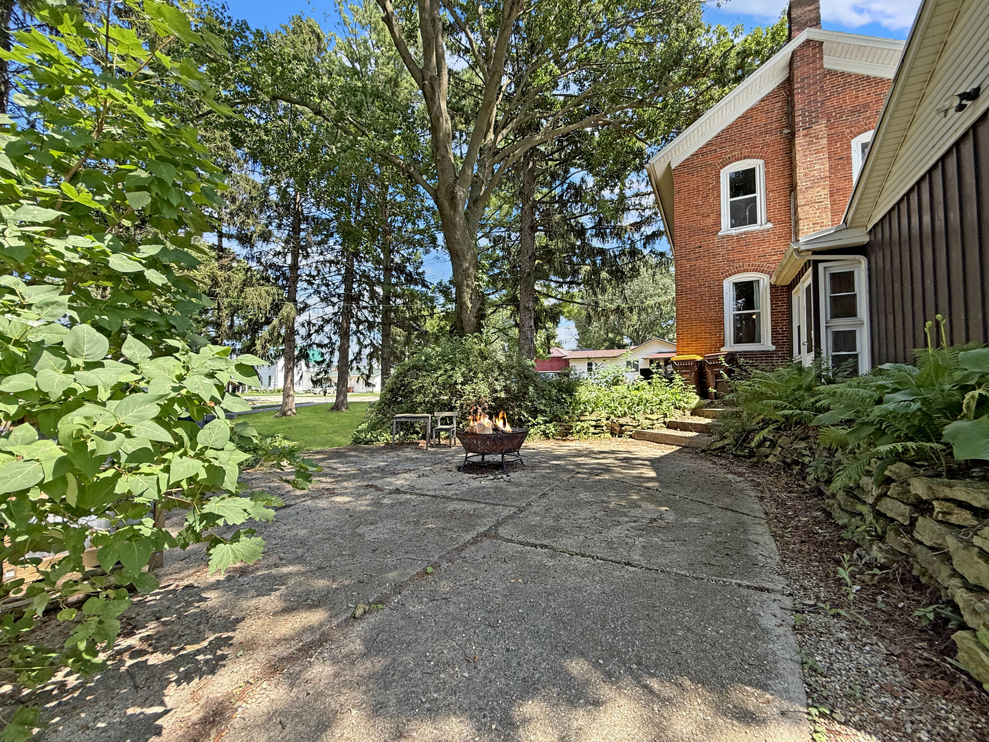 104 S Johnson Street