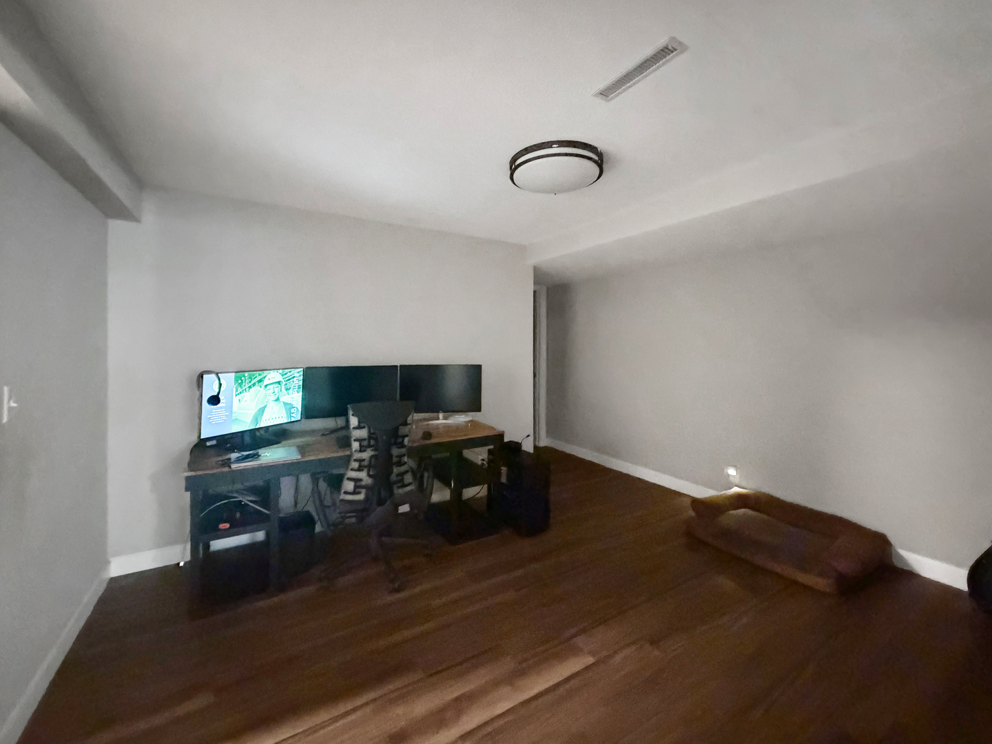 3103 W Greenfield Drive